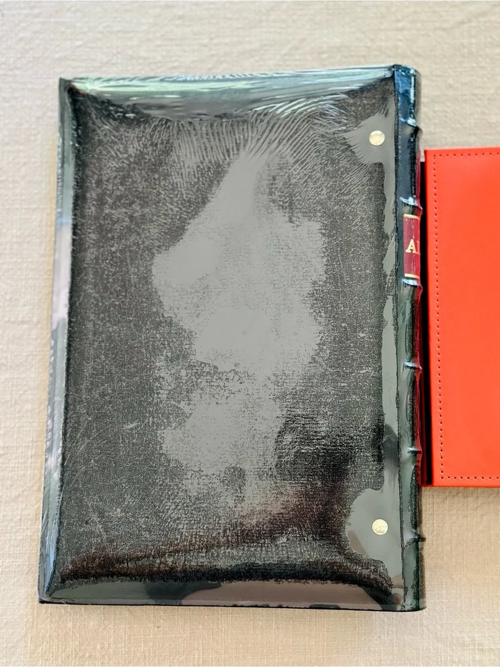 2 unused photo albums